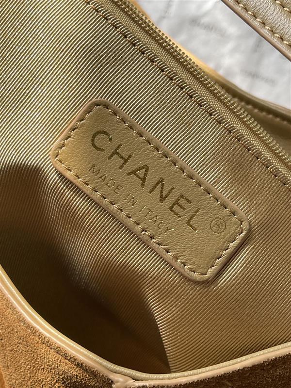 2026127214755952 700